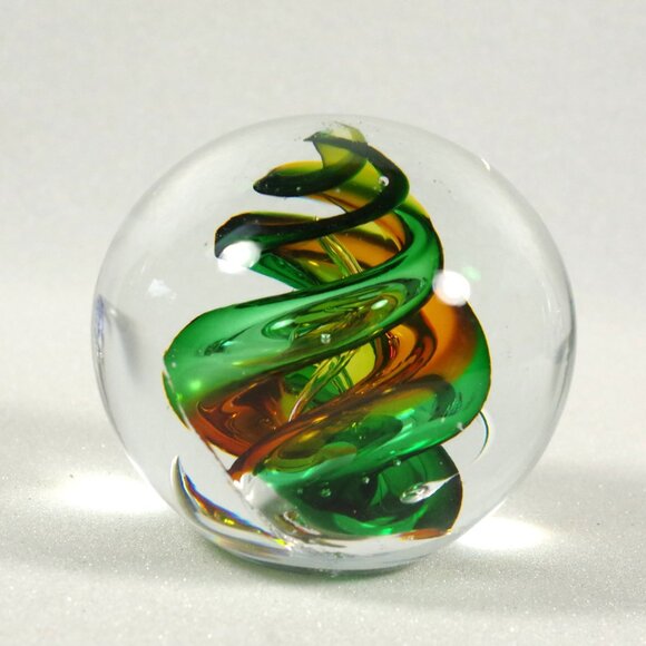 Signed Marian Pyrcak Handblown Crystal Art Glass Paperweight Green Copper Poland - Picture 2 of 5